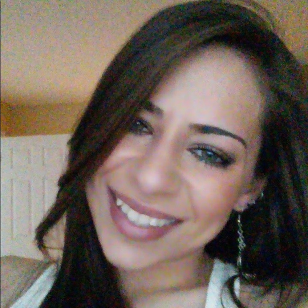 Meet your Posher, Jacquelyn